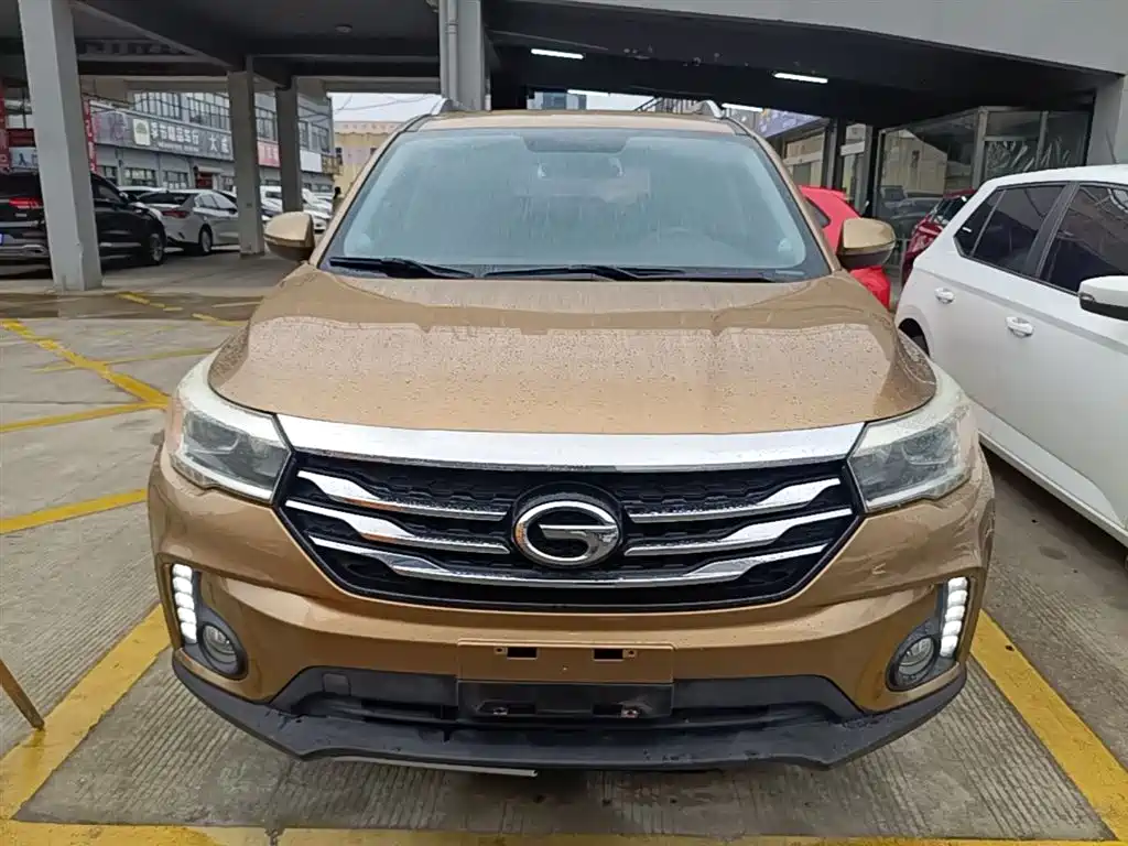 GAC Motor Trumpchi GS4 2015 — фото 3