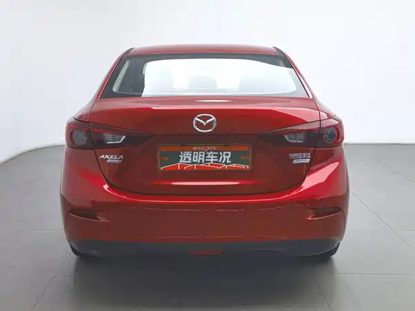Mazda 3 Axela 2015