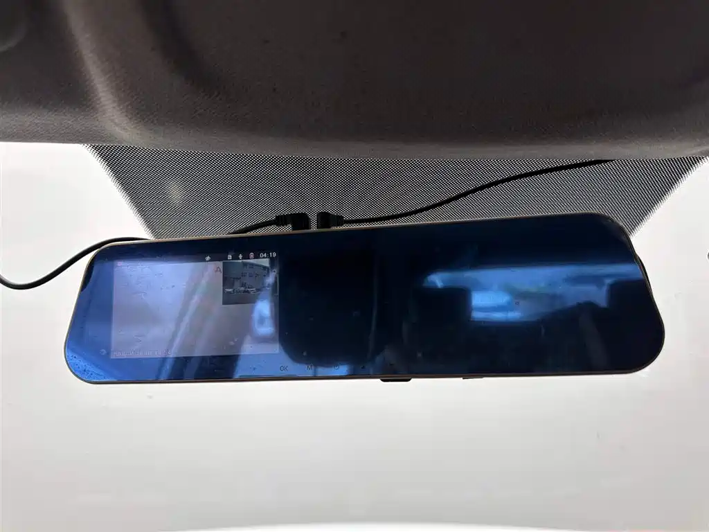 Hyundai ix25 2017 — фото 16