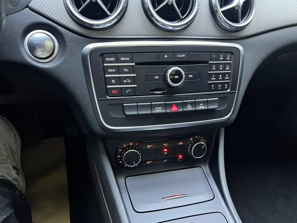 Mercedes-Benz GLA 2017
