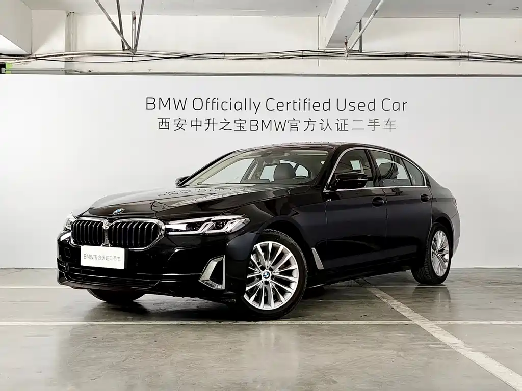 BMW 5 Series 2024 — фото 1