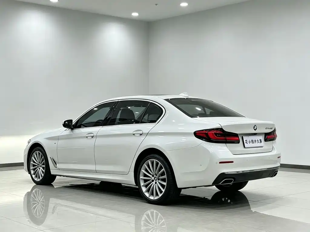 BMW 5 Series 2022