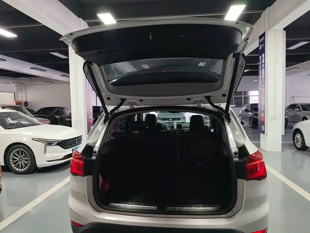 BMW X1 2019 — фото 19