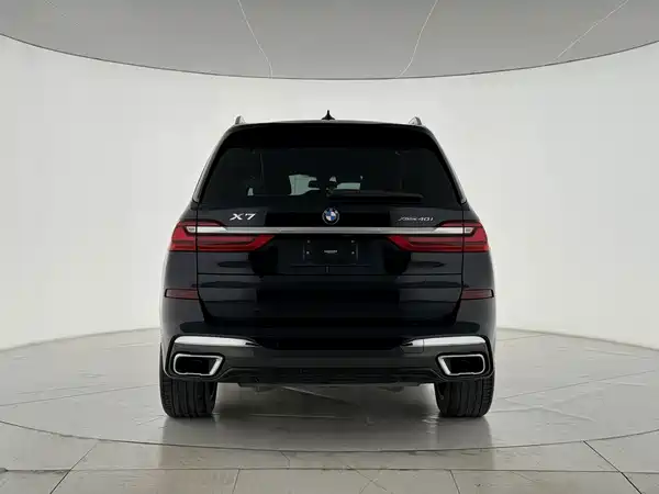 BMW X7 2020