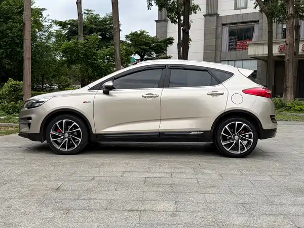 Geely Emgrand GS 2016