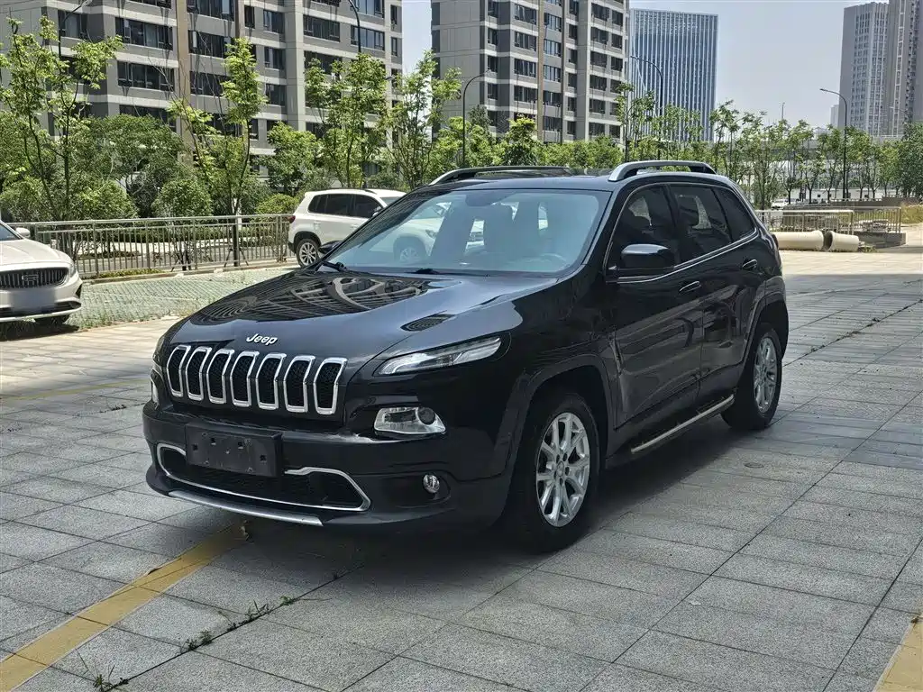 Jeep Cherokee 2018 — фото 2