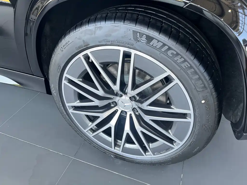 Mercedes-Benz GLE AMG — фото 3