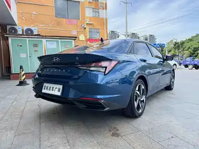 Hyundai Elantra 2023