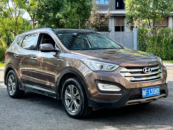 Hyundai Santa Fe 2015