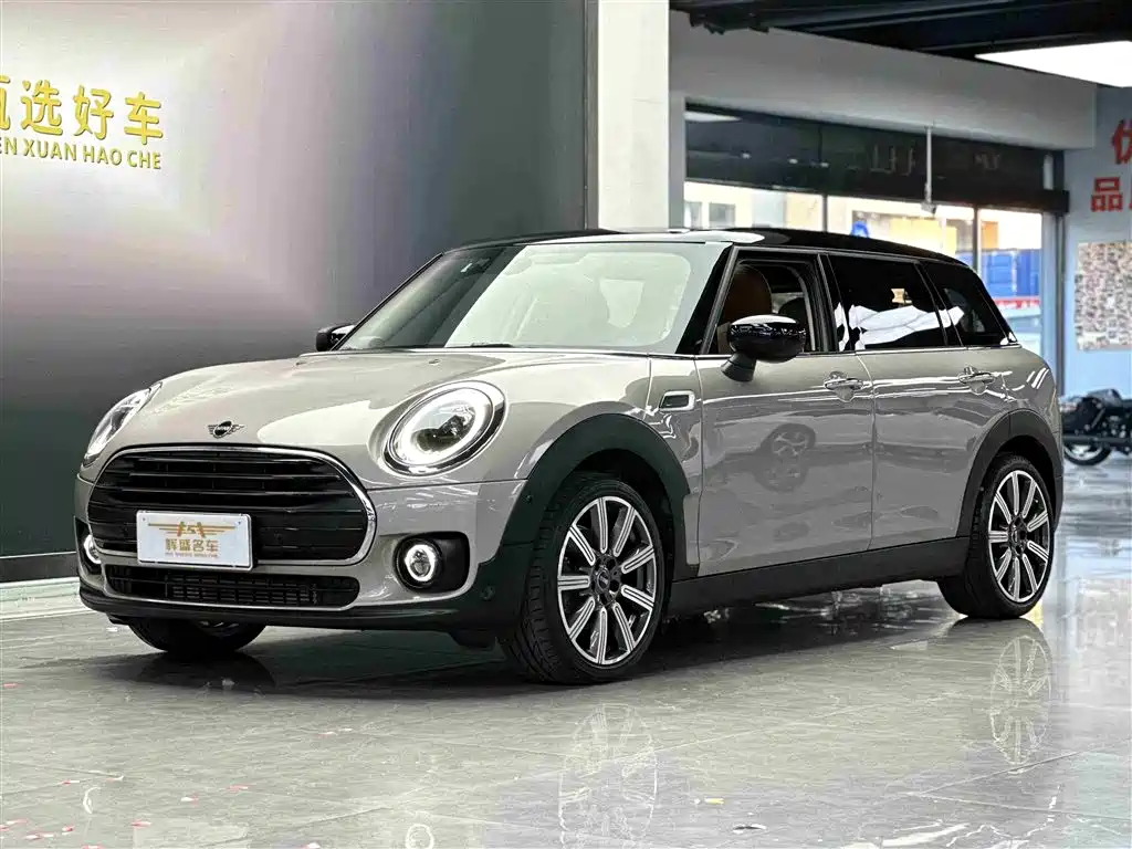 MINI Clubman 2023 — фото 1