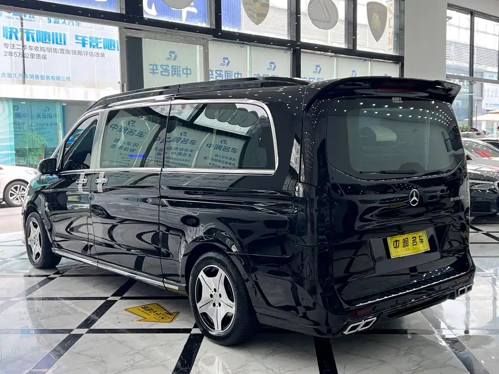 Mercedes-Benz Vito 2023 — фото 14