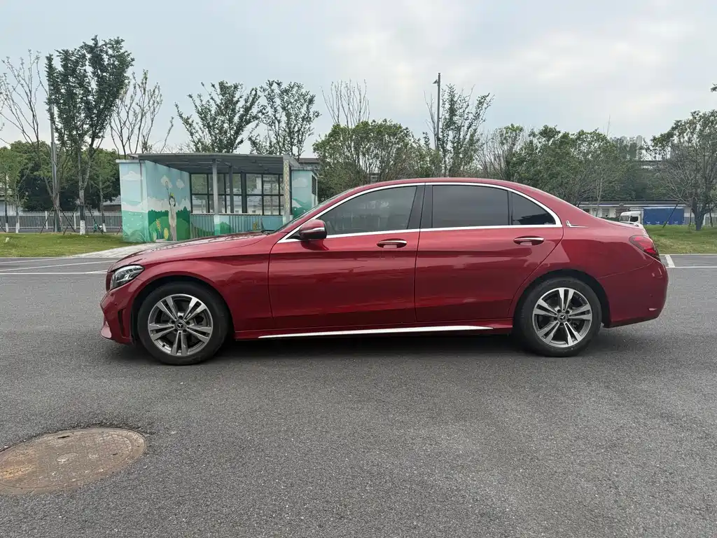 Mercedes-Benz C-Class 2019 — фото 10