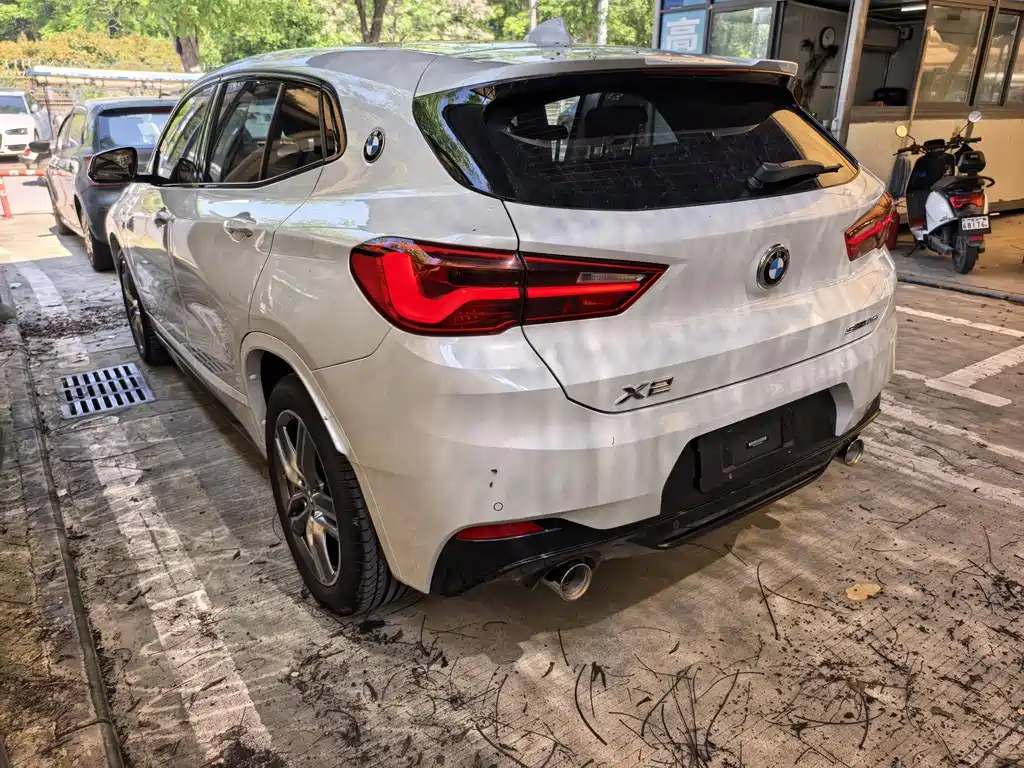 BMW X2 2020 — фото 15