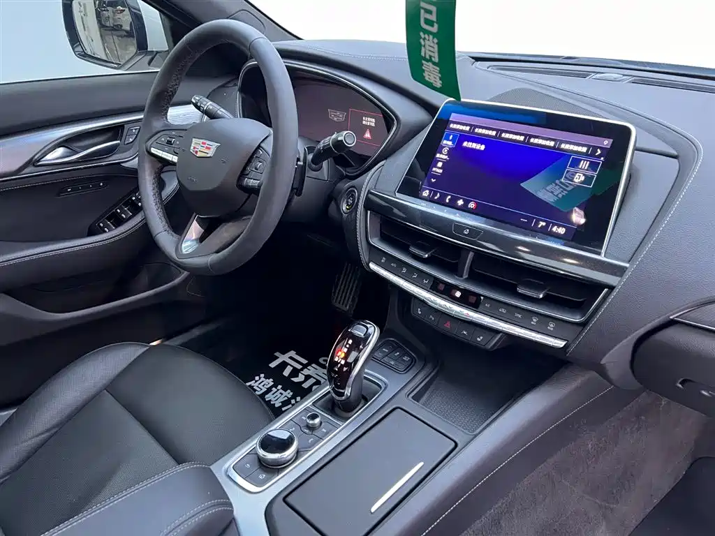 Cadillac CT5 2022 — фото 18