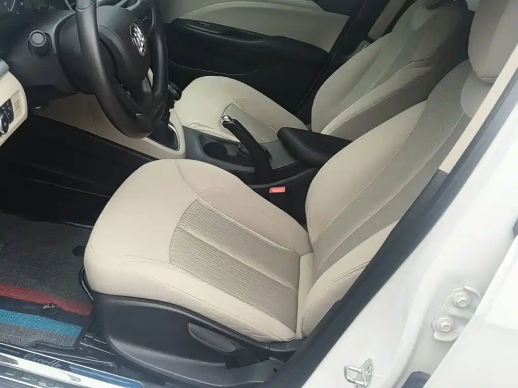 Buick Excelle 2018 — фото 15