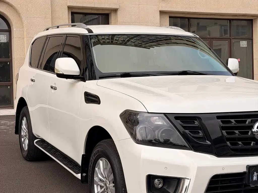 Nissan Patrol 2019 — фото 12
