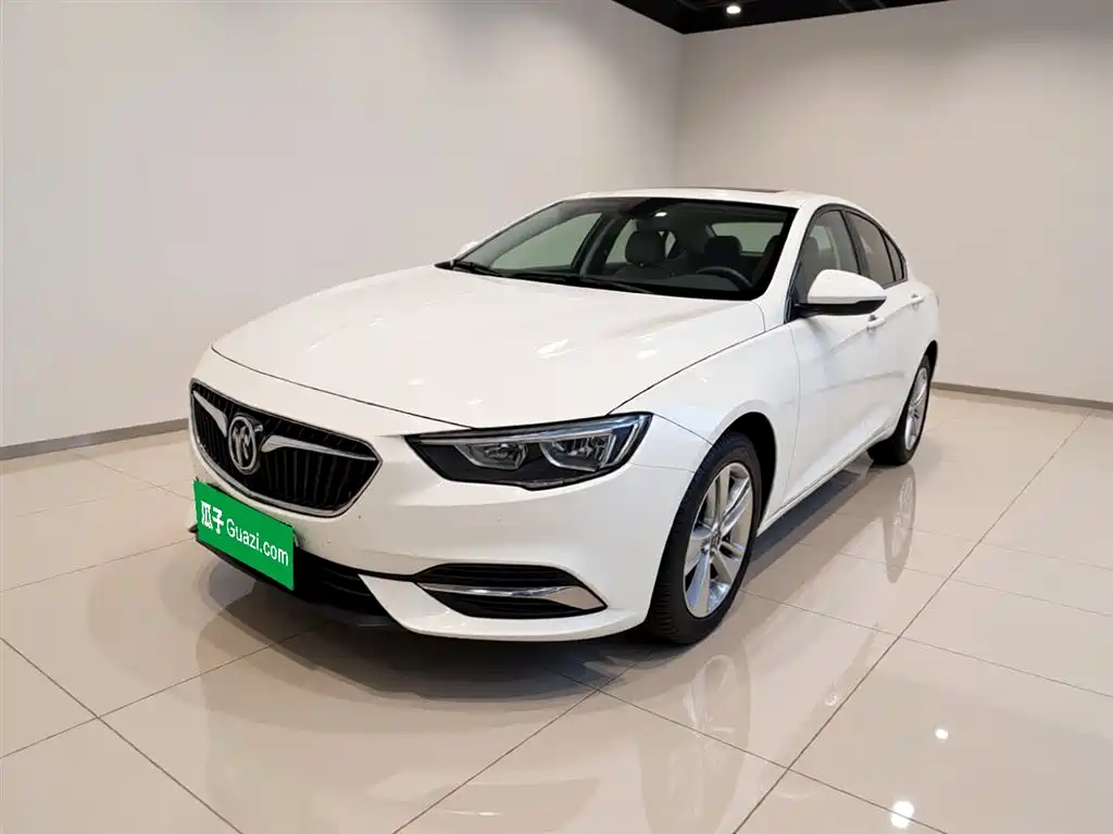 Buick Regal 2017 — фото 1