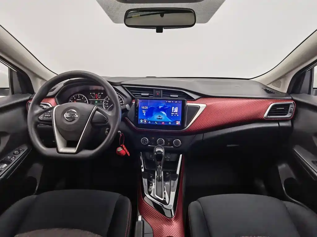 Nissan Bluebird 2019