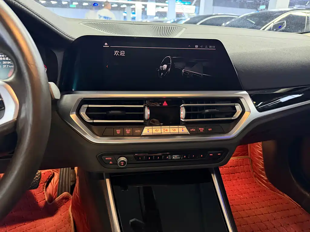 BMW 3 Series 2020 — фото 10