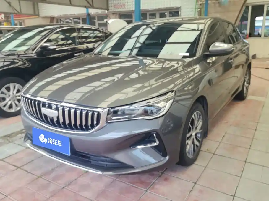 Geely Emgrand 2025