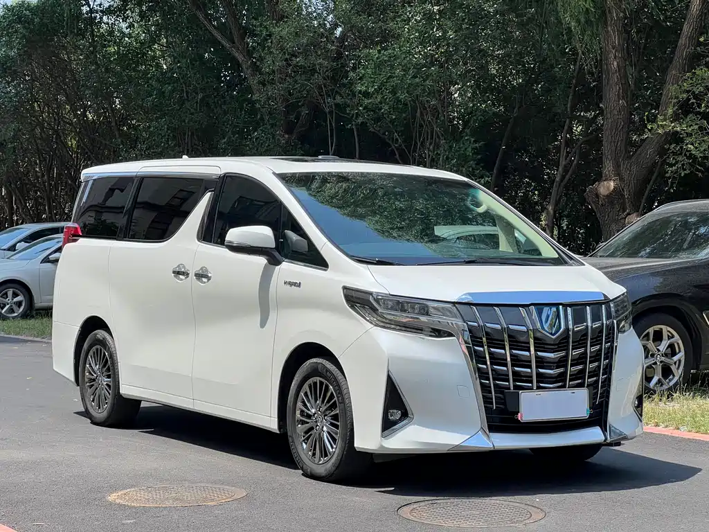 Toyota Alphard 2021 — фото 3