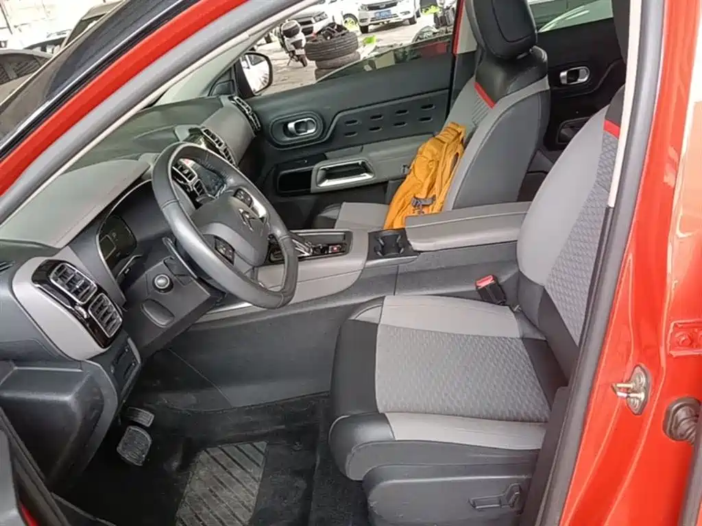 Citroen C5 AIRCROSS 2017 — фото 15