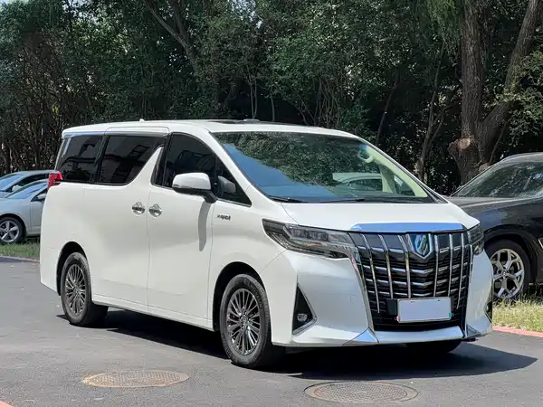 Toyota Alphard 2021