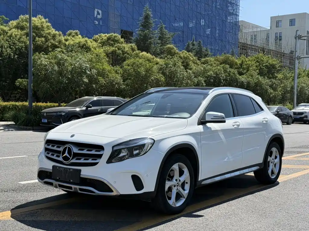 Mercedes-Benz GLA 2018