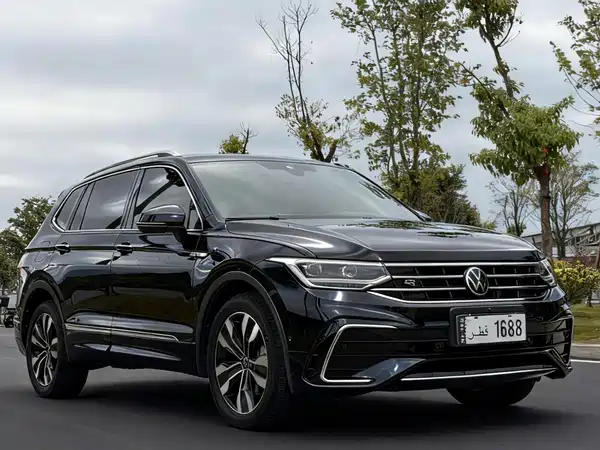 Volkswagen Tiguan L 2023