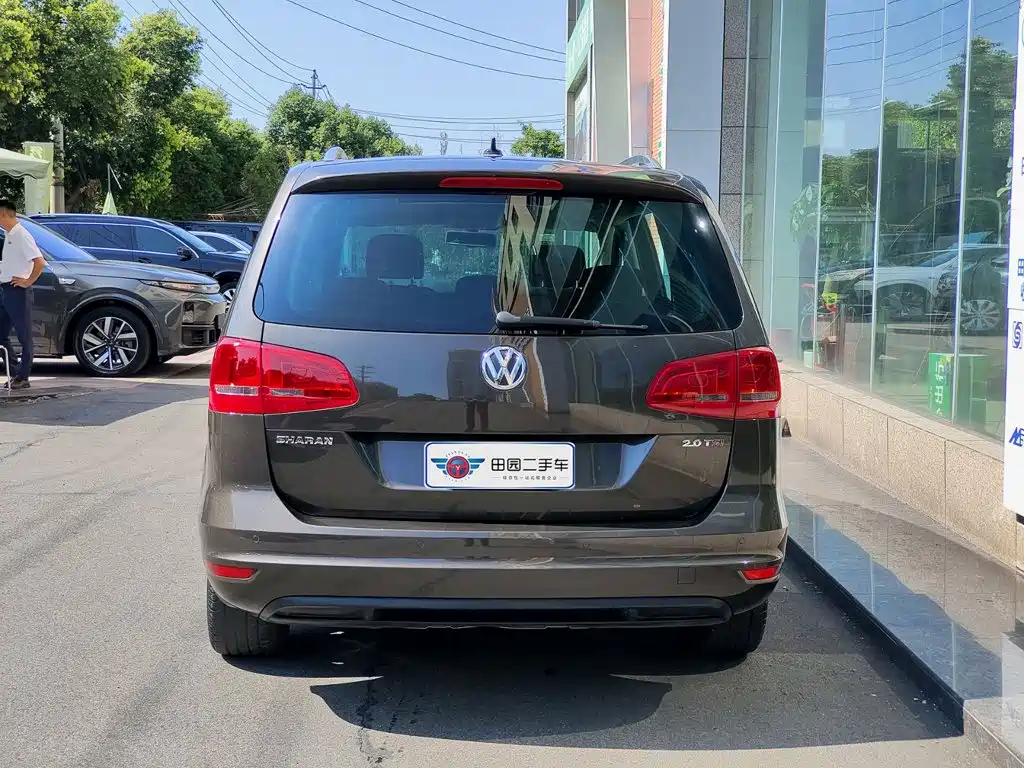 Volkswagen Sharan 2015 — фото 5