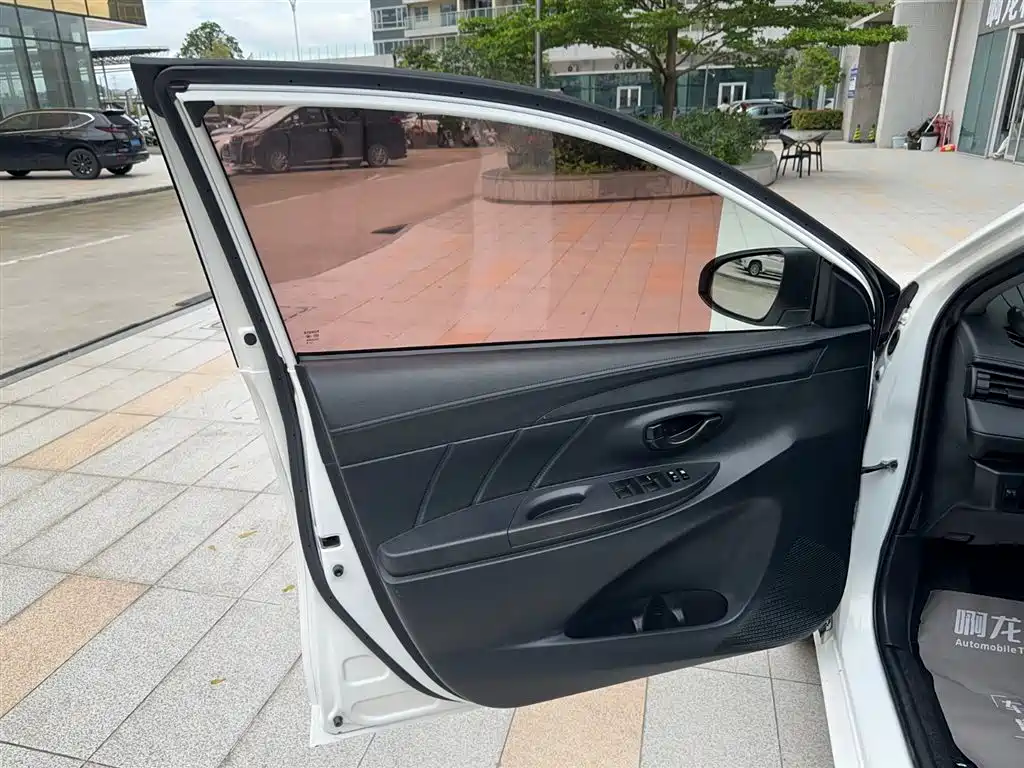 Toyota Vios 2019 — фото 12