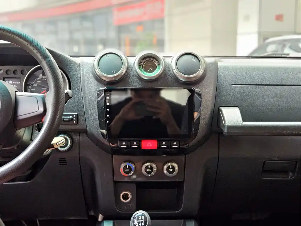 BAIC BJ40 2016 — фото 15