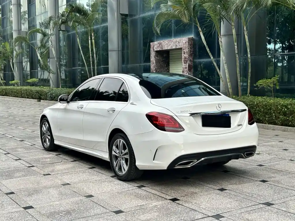 Mercedes-Benz C-Class 2021 — фото 13