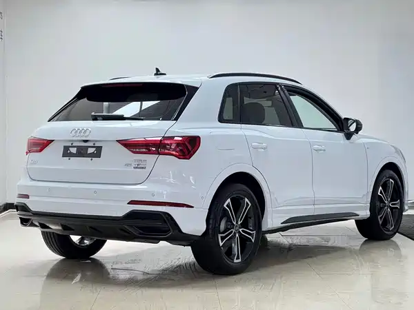 Audi Q3 2022