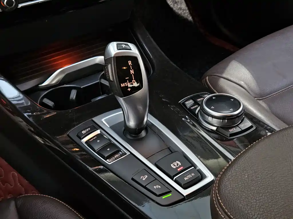 BMW X4 2014 — фото 11