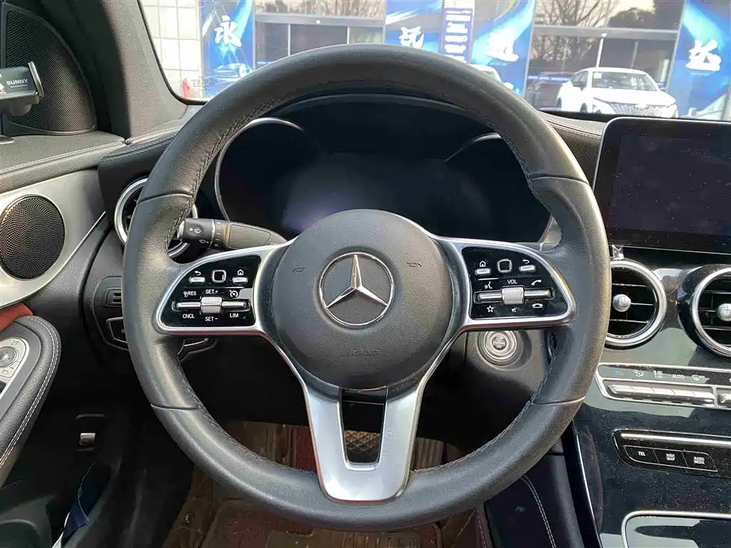 Mercedes-Benz GLC Coupe 2020 — фото 13