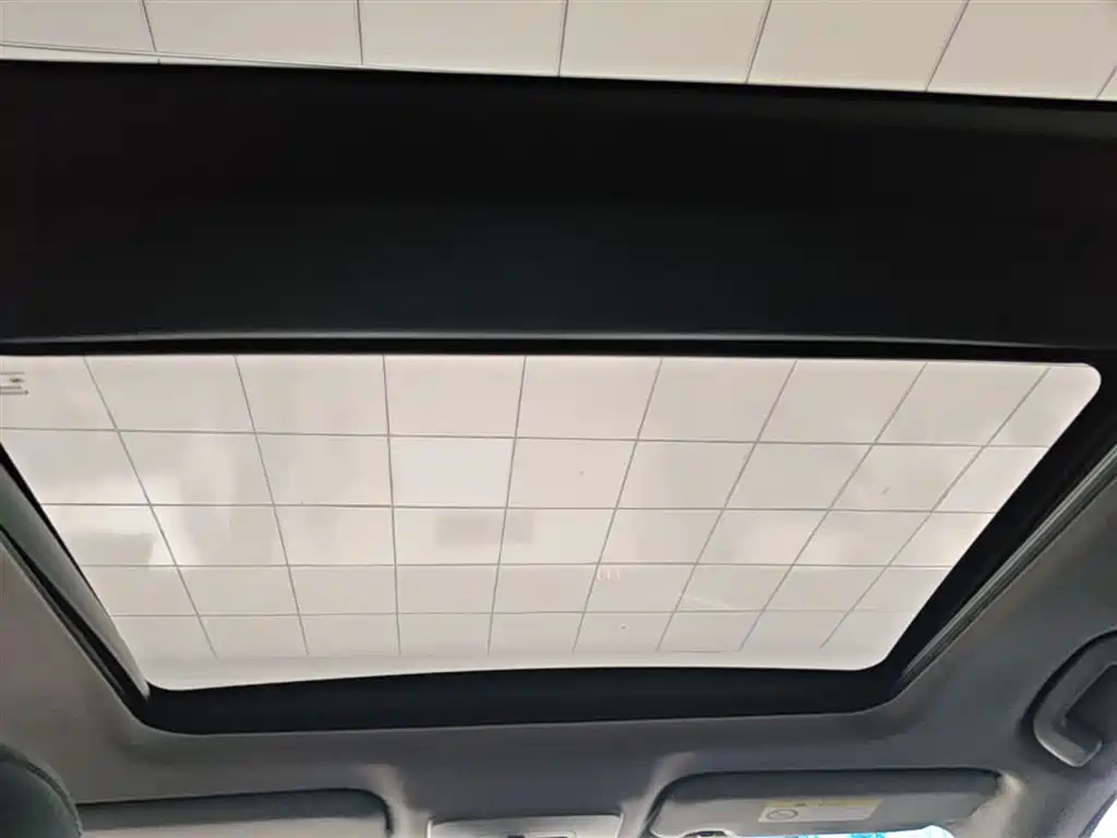 Toyota Camry 2020 — фото 18