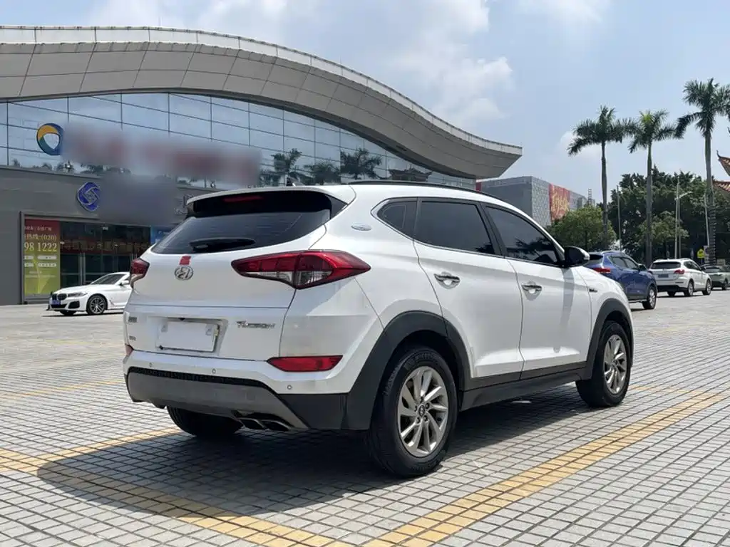 Hyundai Tucson 2018 — фото 21