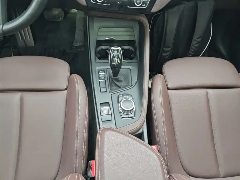 BMW X1 2021 — фото 14
