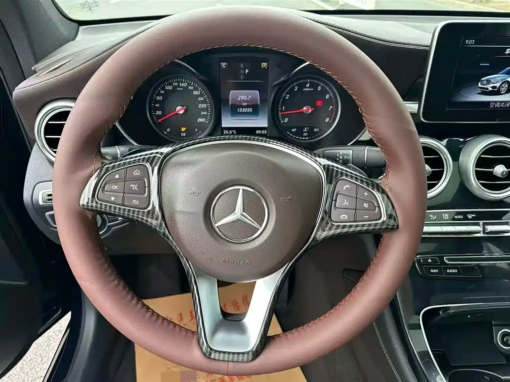 Mercedes-Benz GLC 2016
