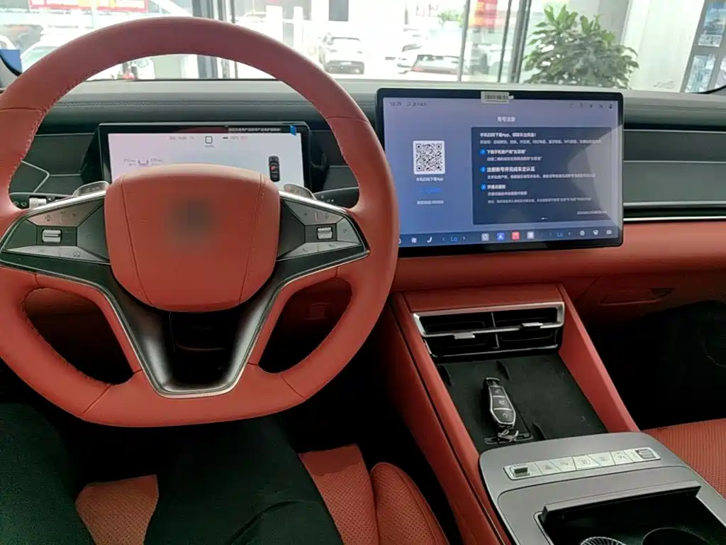 BYD Tang L 2025