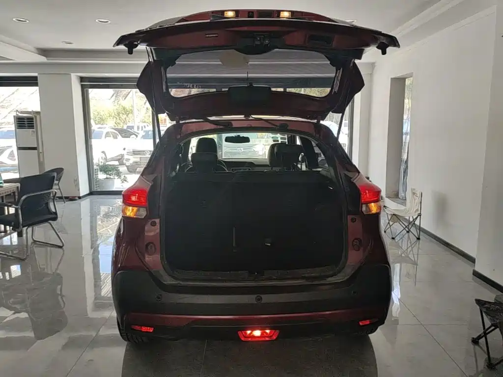 Nissan Kicks 2018 — фото 19