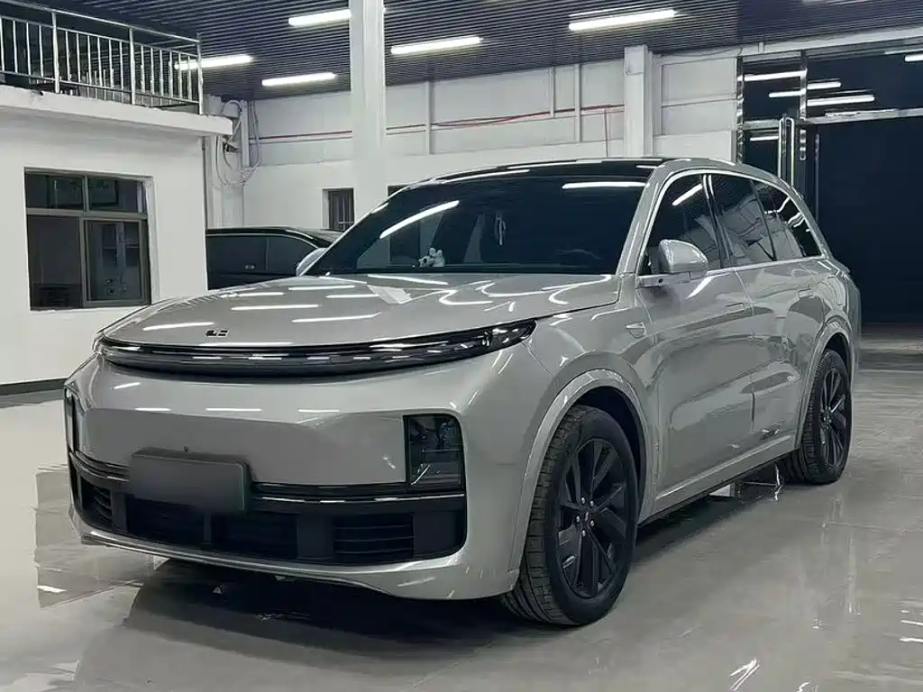 Li Auto Li L8 2023