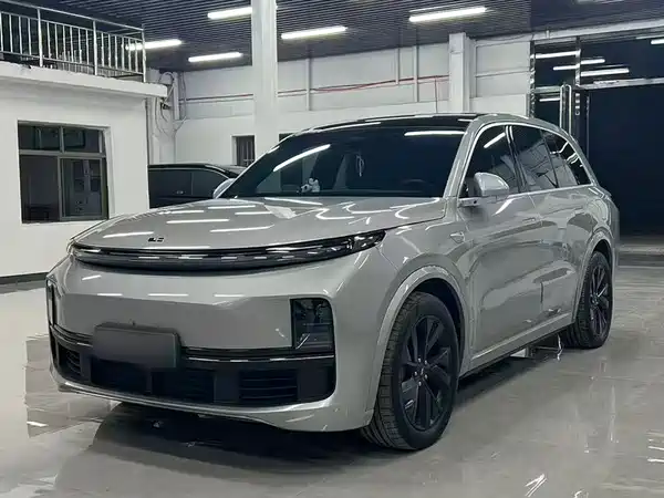 Li Auto L8 2023