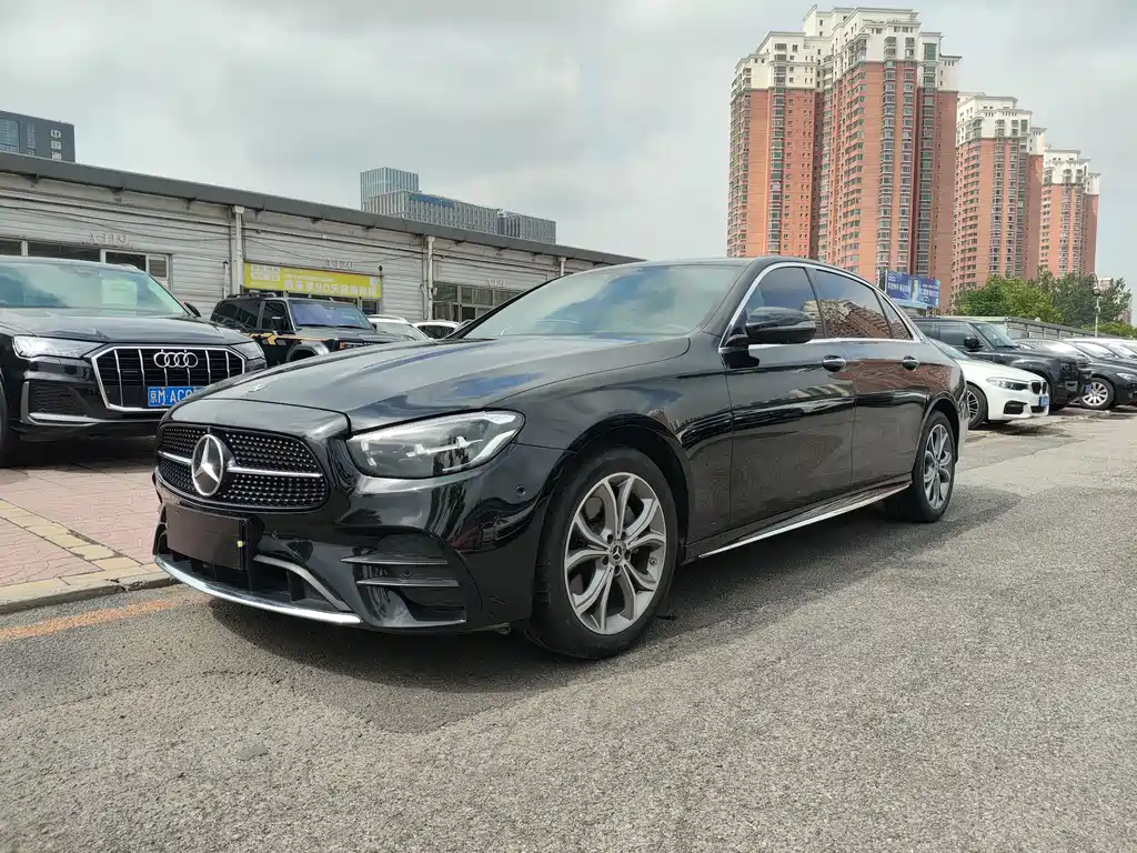 Mercedes-Benz E-Class 2021