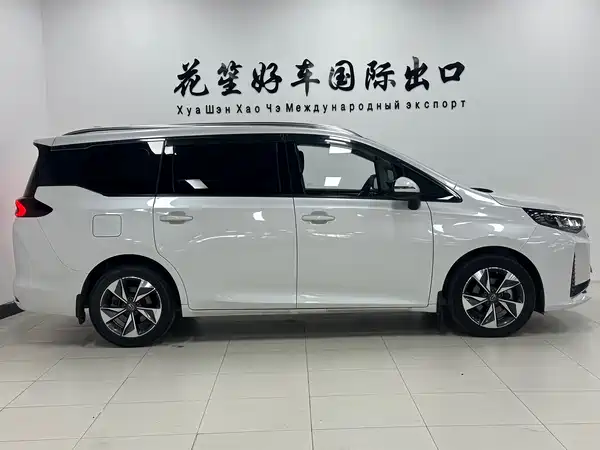 GAC Trumpchi M6 2021