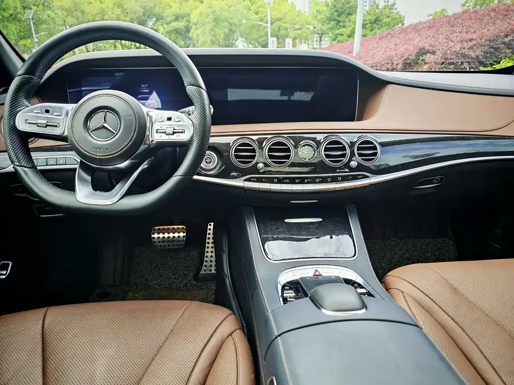 Mercedes-Benz S-Class 2020