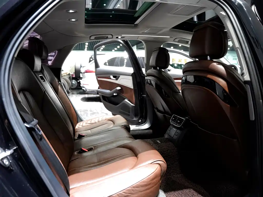 Audi A8 2014