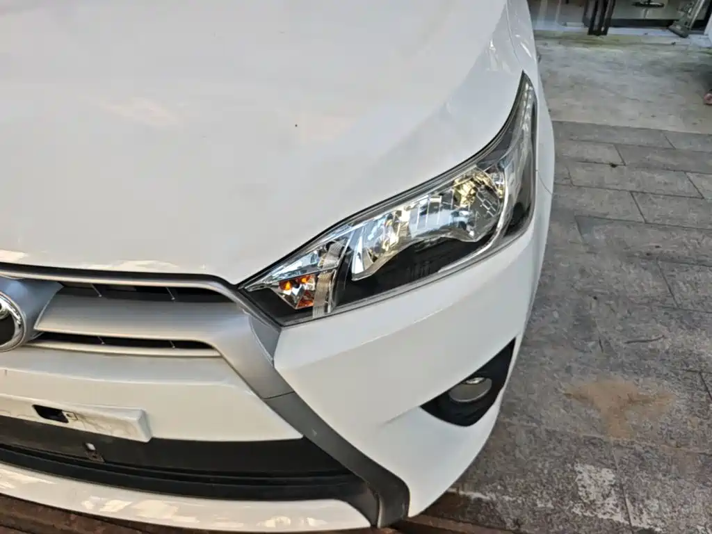 Toyota Yaris L 2016 — фото 24