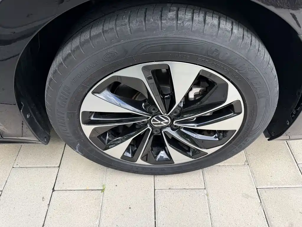 Volkswagen Passat 2022 — фото 10
